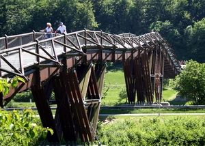 Essing, die neue Holzspannbrücke über den Main-Donau-Kanal